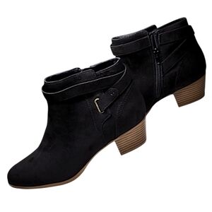 GIANI BERNINI, BLACK VEGAN SUEDE ANKLE BOOTS SIZE 9.5 NWOB
